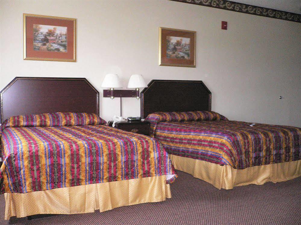 Super 8 By Wyndham Harrisburg Hershey North Exteriör bild