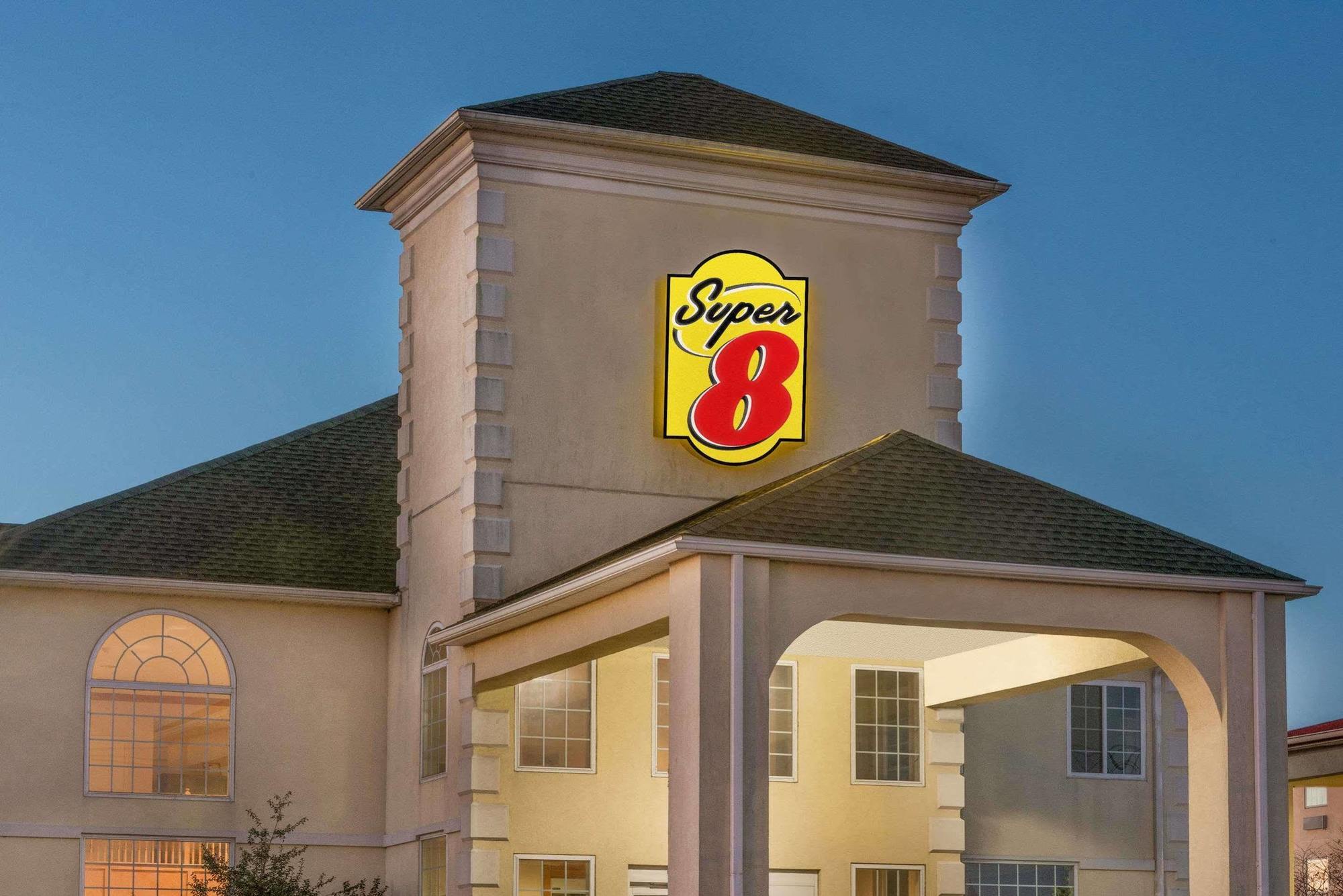 Super 8 By Wyndham Harrisburg Hershey North Exteriör bild