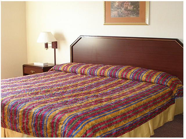Super 8 By Wyndham Harrisburg Hershey North Rum bild