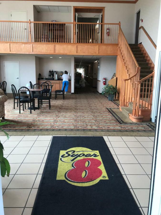 Super 8 By Wyndham Harrisburg Hershey North Exteriör bild
